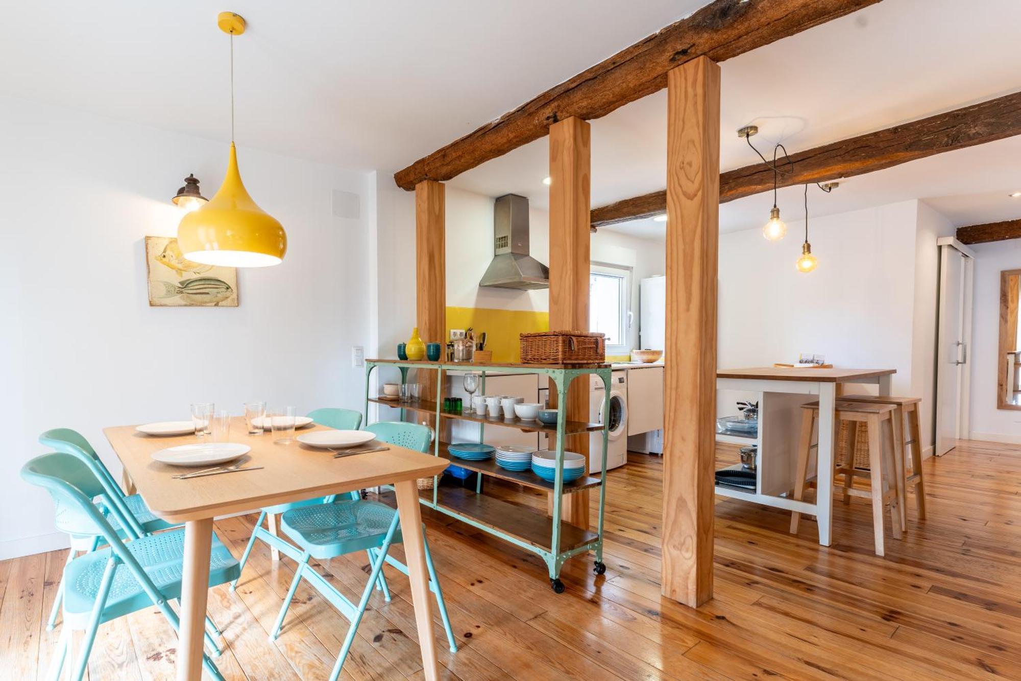 Warm And Inviting, Central Location By Urbanhosting Santander Exterior foto